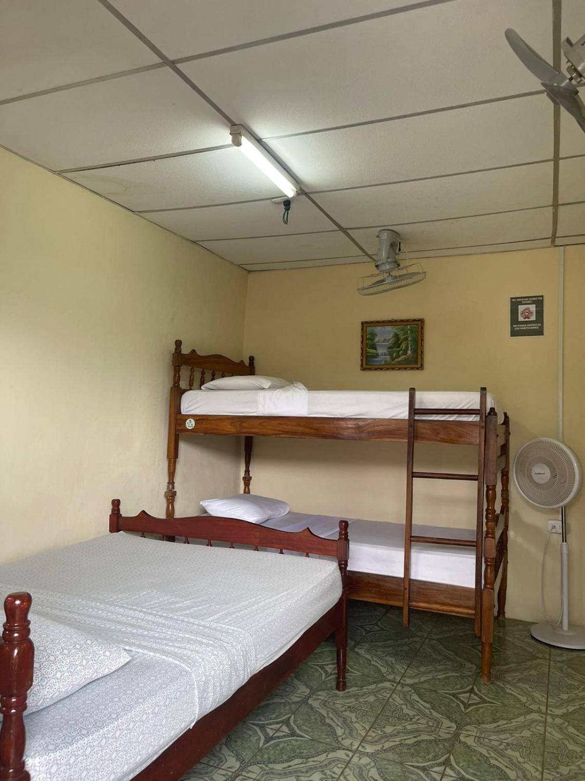 Hostal Los Chamos San Juan del Sur Ngoại thất bức ảnh